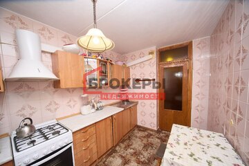 2-к квартира, 62 м², 5/10 эт.