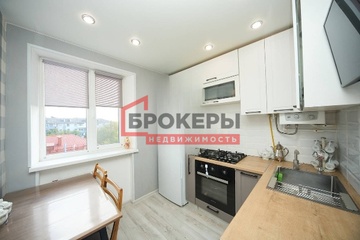 2-к квартира, 45 м², 5/5 эт.