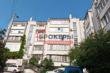 3-к квартира, 77,6 м², 1/5 эт.