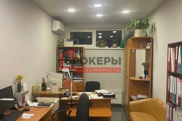 Помещение своб.назн., 78,3 м², 1/12 эт.