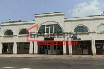 Отдельно стоящее здание, 220,7 м²