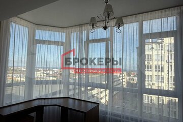 2-к квартира, 69,8 м², 8/10 эт.