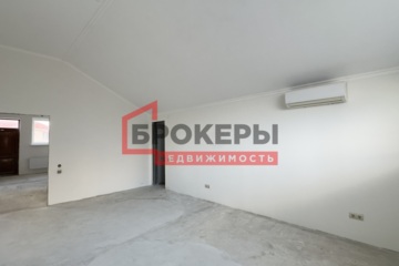 Помещение своб.назн., 126 м², 3/3 эт.