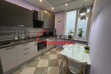 2-к квартира, 55 м², 10/10 эт.