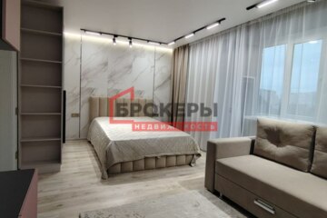 1-к квартира, 42 м², 3/5 эт.