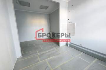 Помещение своб.назн., 68 м², 1/5 эт.