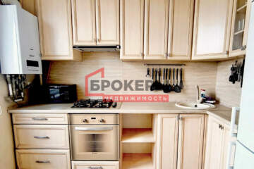 1-к квартира, 37 м², 7/10 эт.