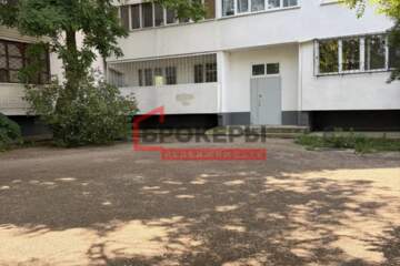 Помещение своб.назн., 46,7 м², 1/13 эт.