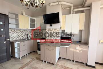 1-к квартира, 46,5 м², 2/5 эт.