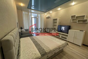 1-к квартира, 48 м², 9/10 эт.