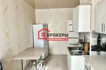 1-к квартира, 50 м², 4/10 эт.