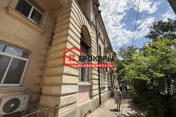 2-к квартира, 53,9 м², 1/3 эт.