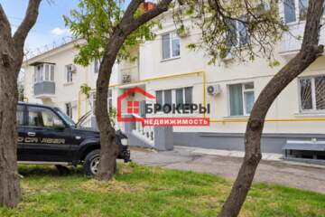 Комната, (всего 5 ком.), 140 м², 1/2 эт.